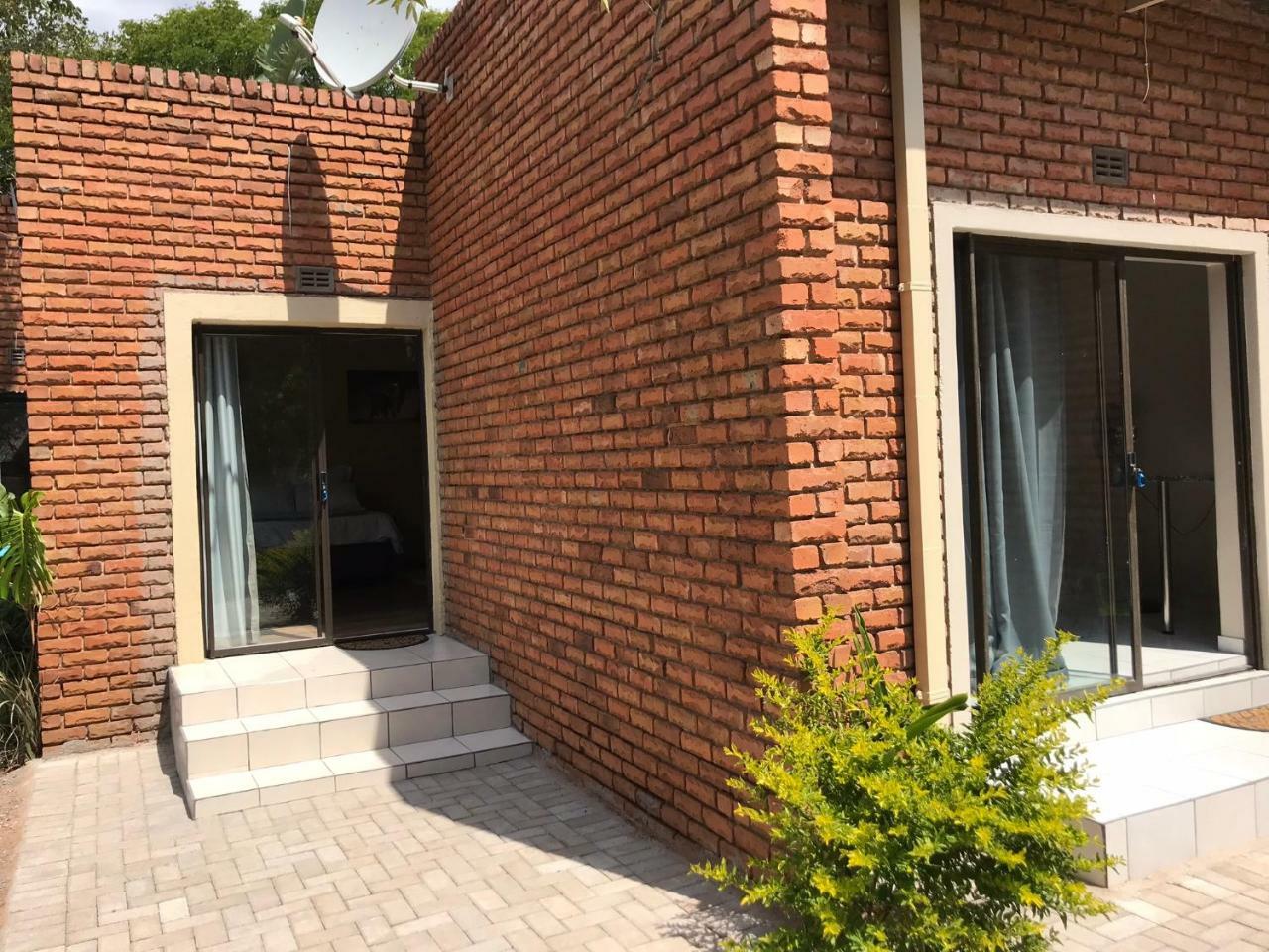 4 On Sirius Polokwane Exterior foto